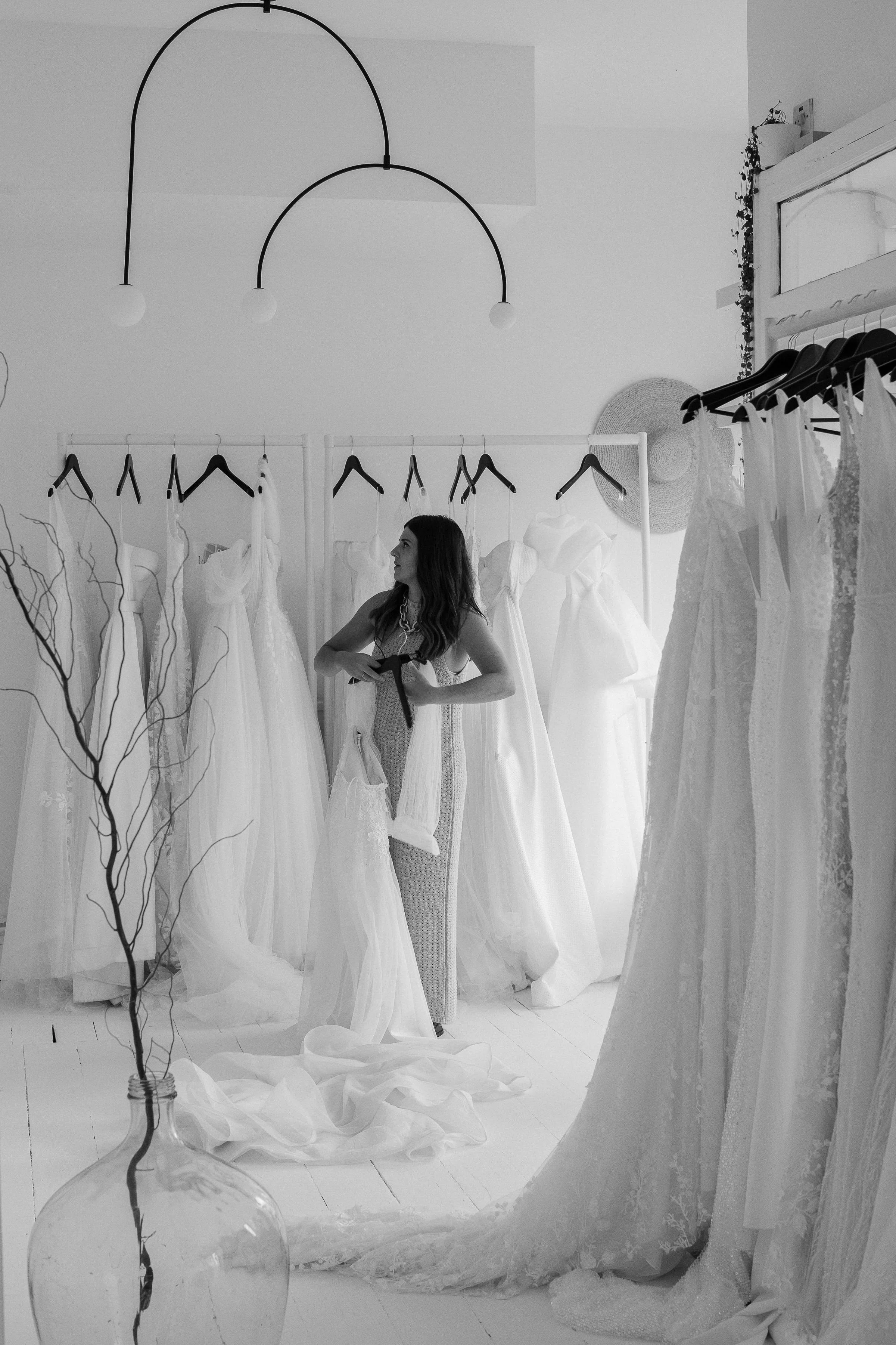 Halo 2024 dresses online